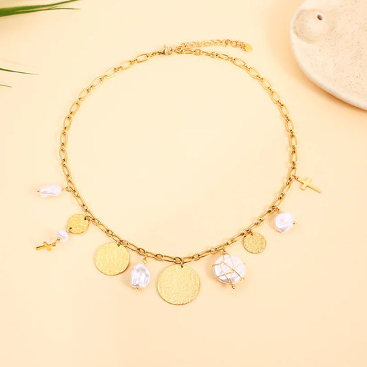 Collier Chaîne Dorée Médaillons Martelés Et Perles Blanches Baroques
