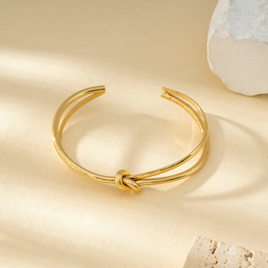 Bracelet Doré Jonc Avec Nœud Simple